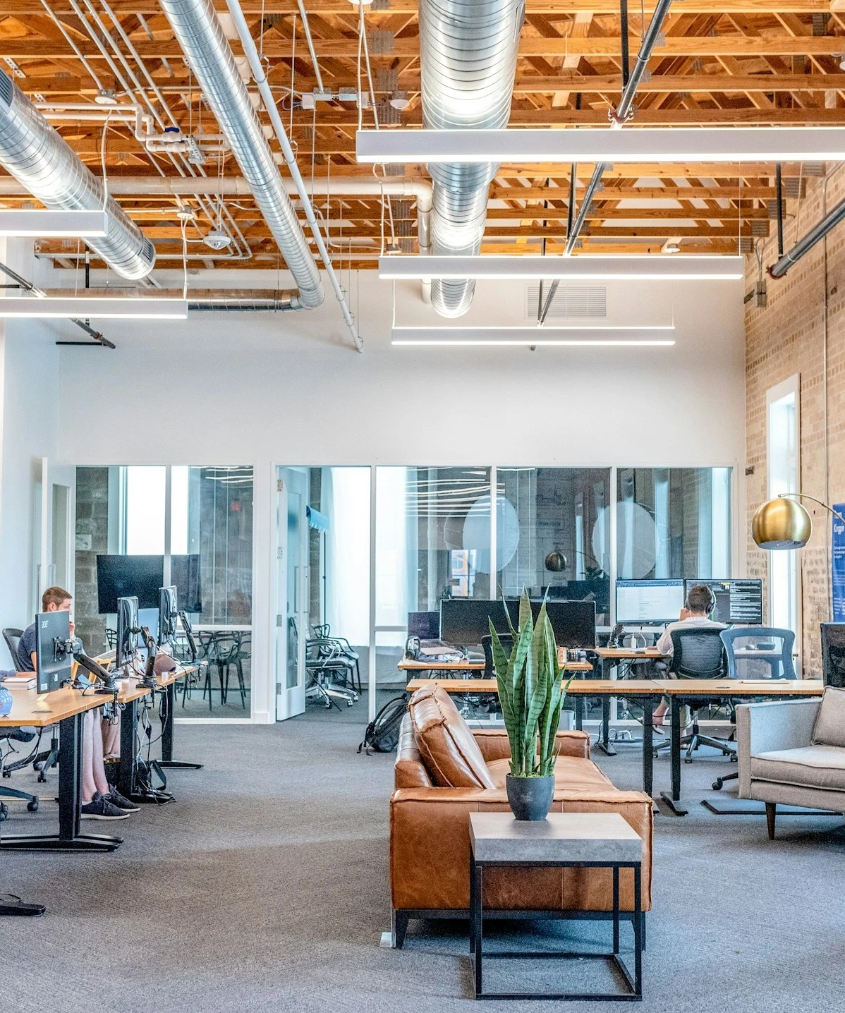 Manager Proiecte Easton Design